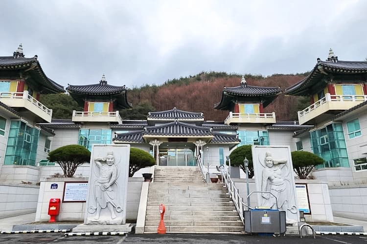 팔공산불교봉안당